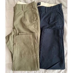 Abercrombie & Fitch Crop Chinos (2 pairs)